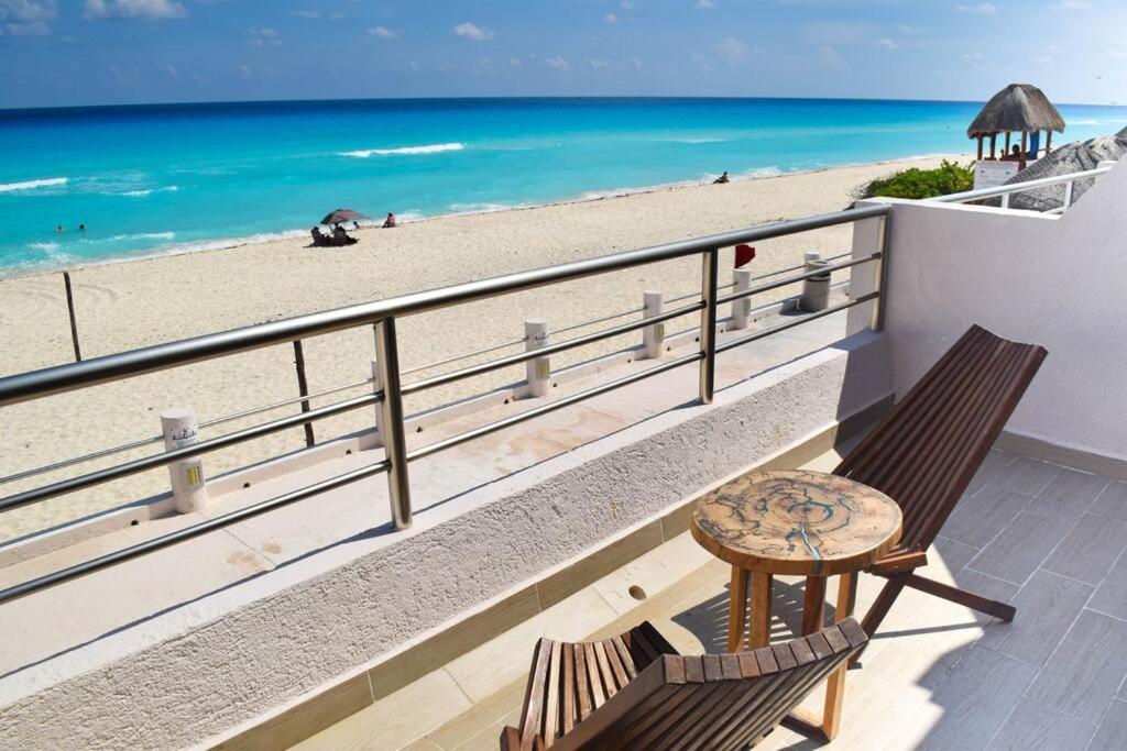 Ocean Front Villa, Locacion In Zone *