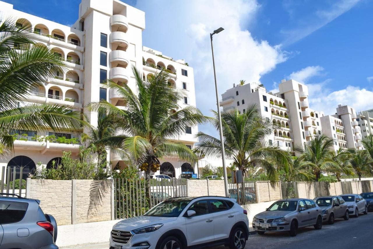 Ocean Front Villa, Locacion In Zone * Cancún