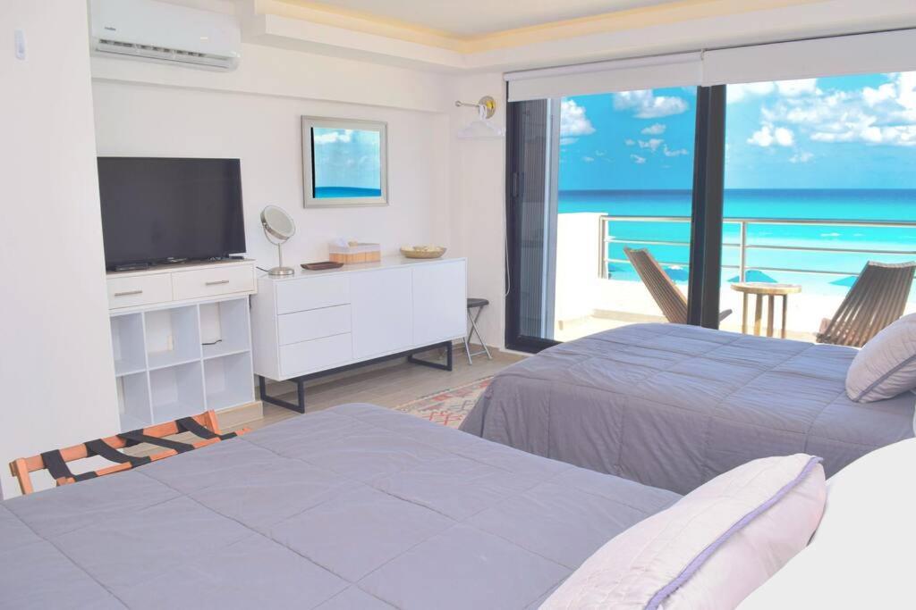 Ocean Front Villa, Locacion In Zone *
